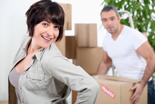 Man with van service for residential and commercial moves in Spain
